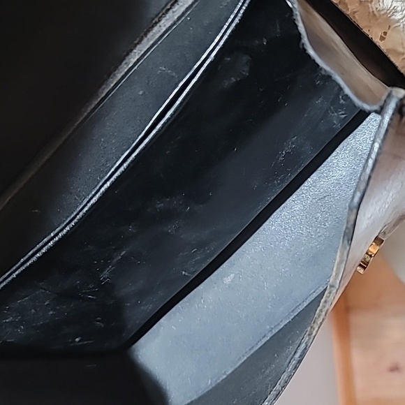 Vintage Black Leather Crossbody Bag 80s Punk Grunge Rock Indie Sleaze Rare Purse - Picture 10 of 16